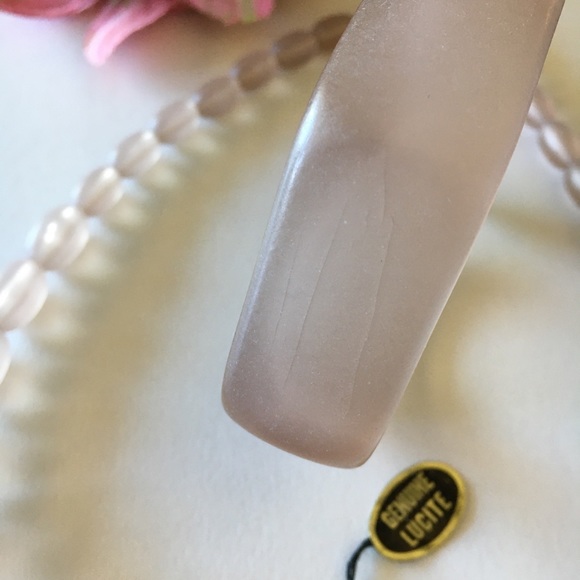 Vintage Genuine Lucite Necklace & Bracelet Set NOS - Picture 5 of 6